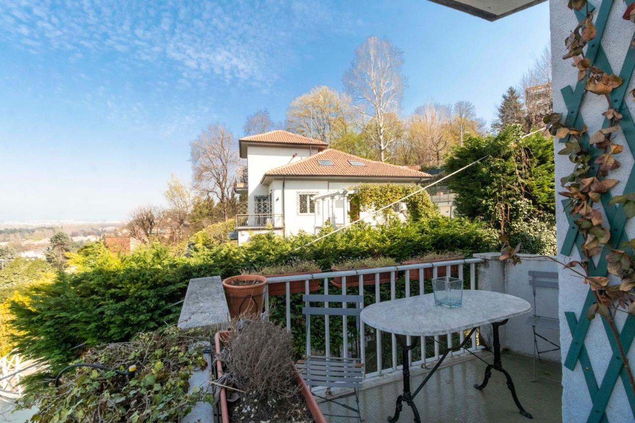 Charming Apartment With Parking! 都灵 外观 照片