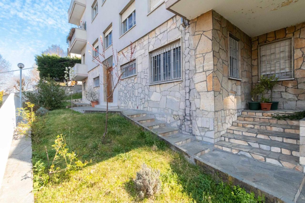 Charming Apartment With Parking! 都灵 外观 照片