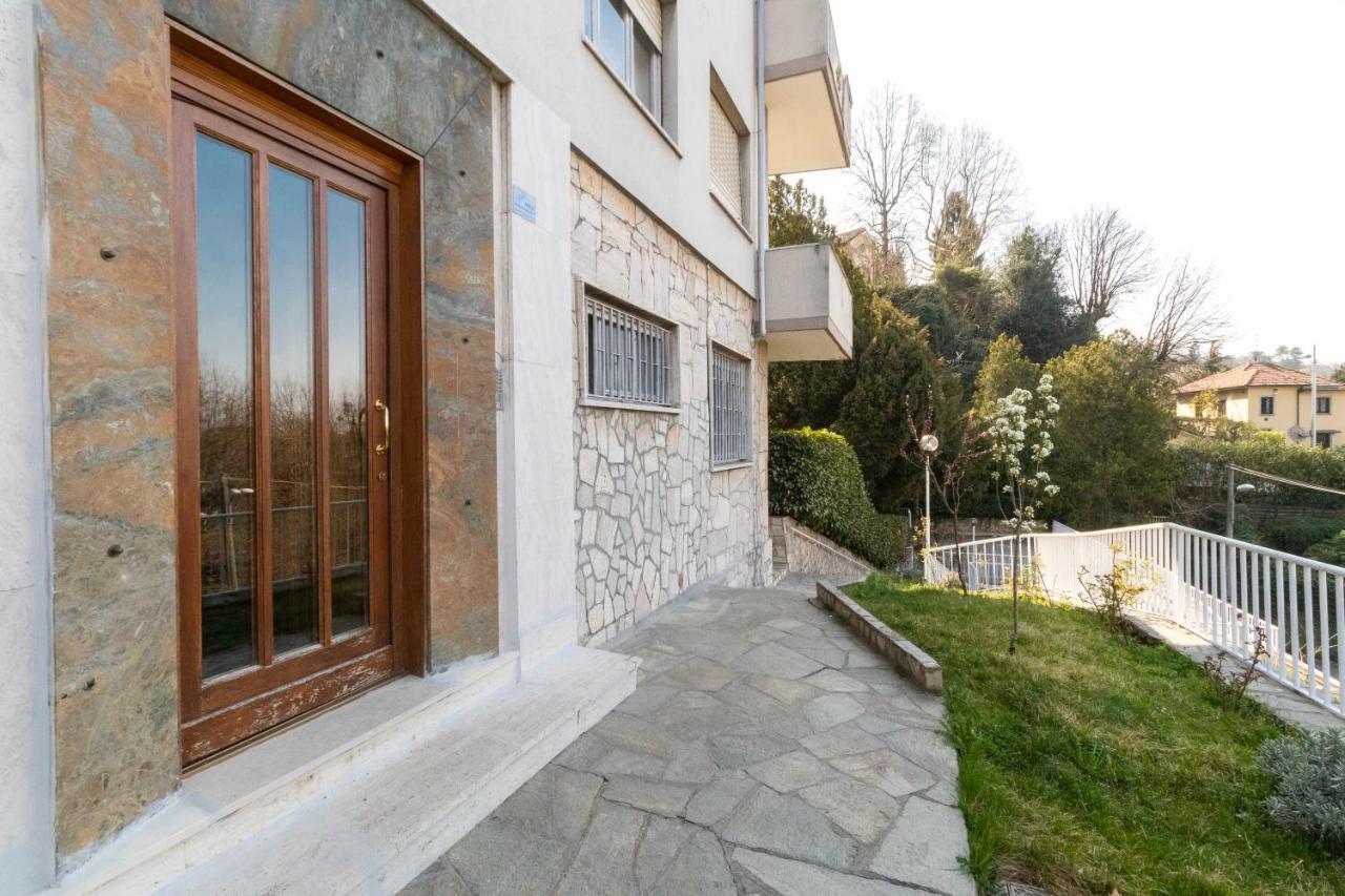 Charming Apartment With Parking! 都灵 外观 照片